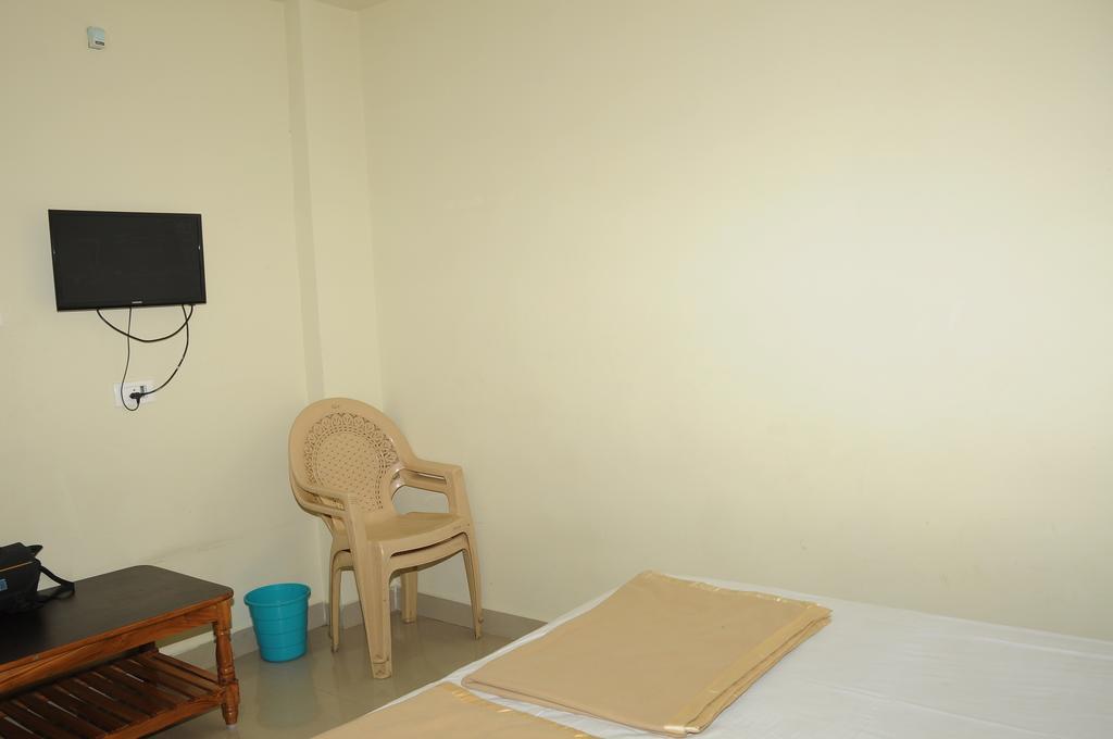 Hotel Agarala Residency Tirupati Zewnętrze zdjęcie